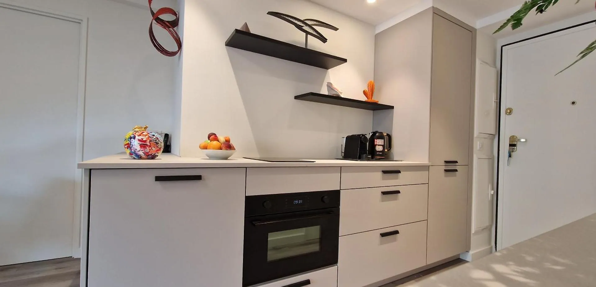 Apartment Juan 4 Prs, Clim, 300M Plage, Piscine, Parking Antibes
