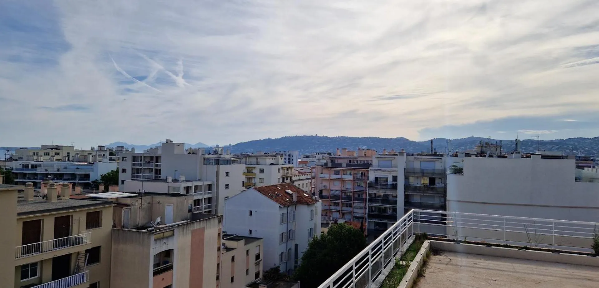 Apartment Juan 4 Prs, Clim, 300M Plage, Piscine, Parking Antibes