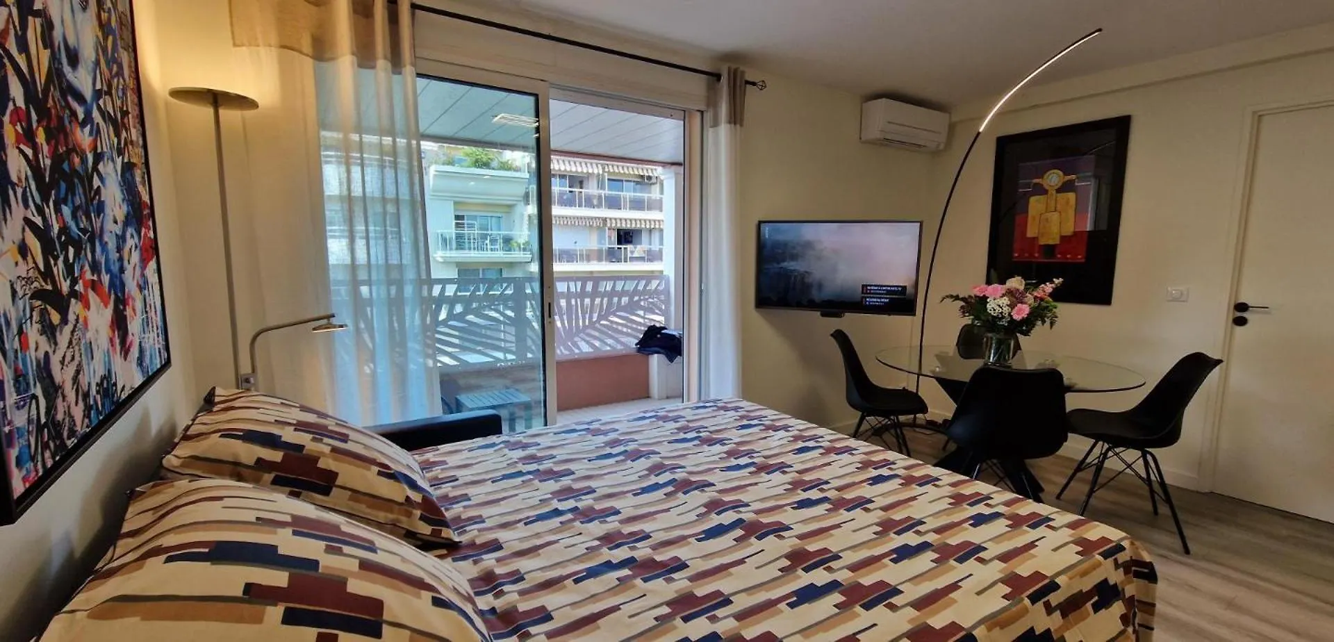 Juan 4 Prs, Clim, 300M Plage, Piscine, Parking Antibes Apartment