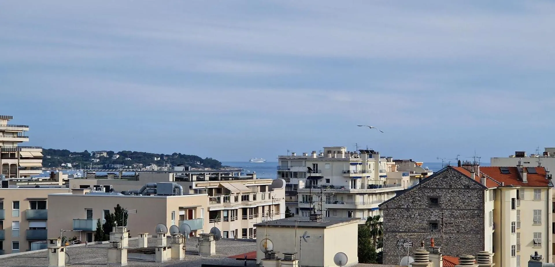 Juan 4 Prs, Clim, 300M Plage, Piscine, Parking Antibes