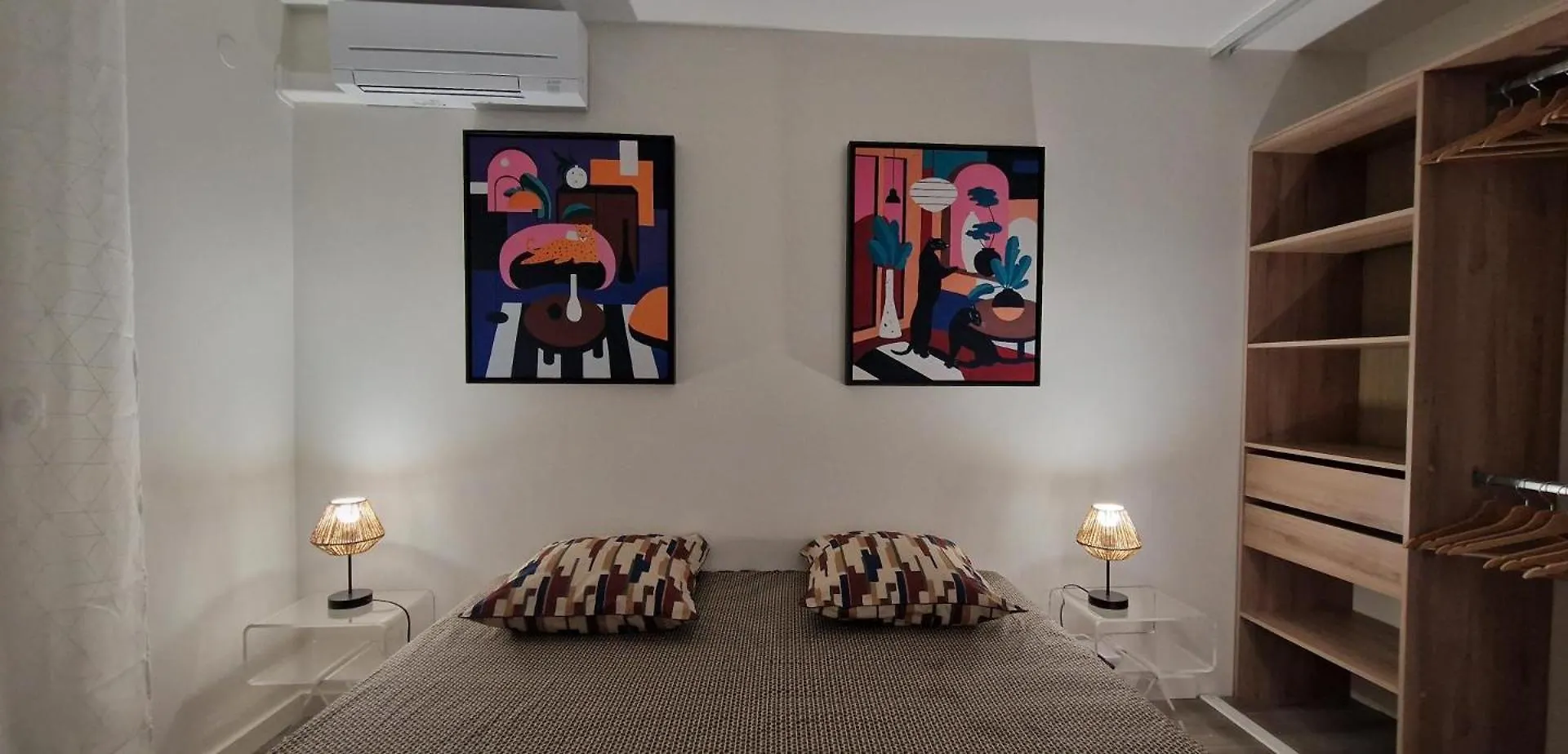 אנטיב Juan 4 Prs, Clim, 300M Plage, Piscine, Parking